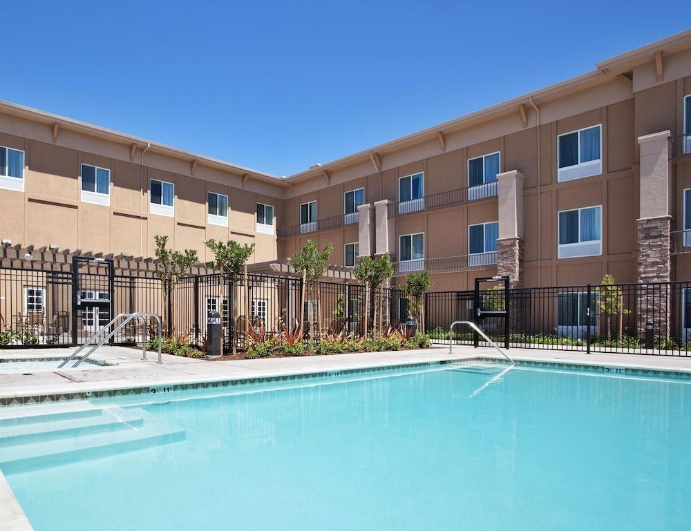 Holiday Inn Express Hotel & Suites Napa Valley-American Canyon By Ihg Εξωτερικό φωτογραφία