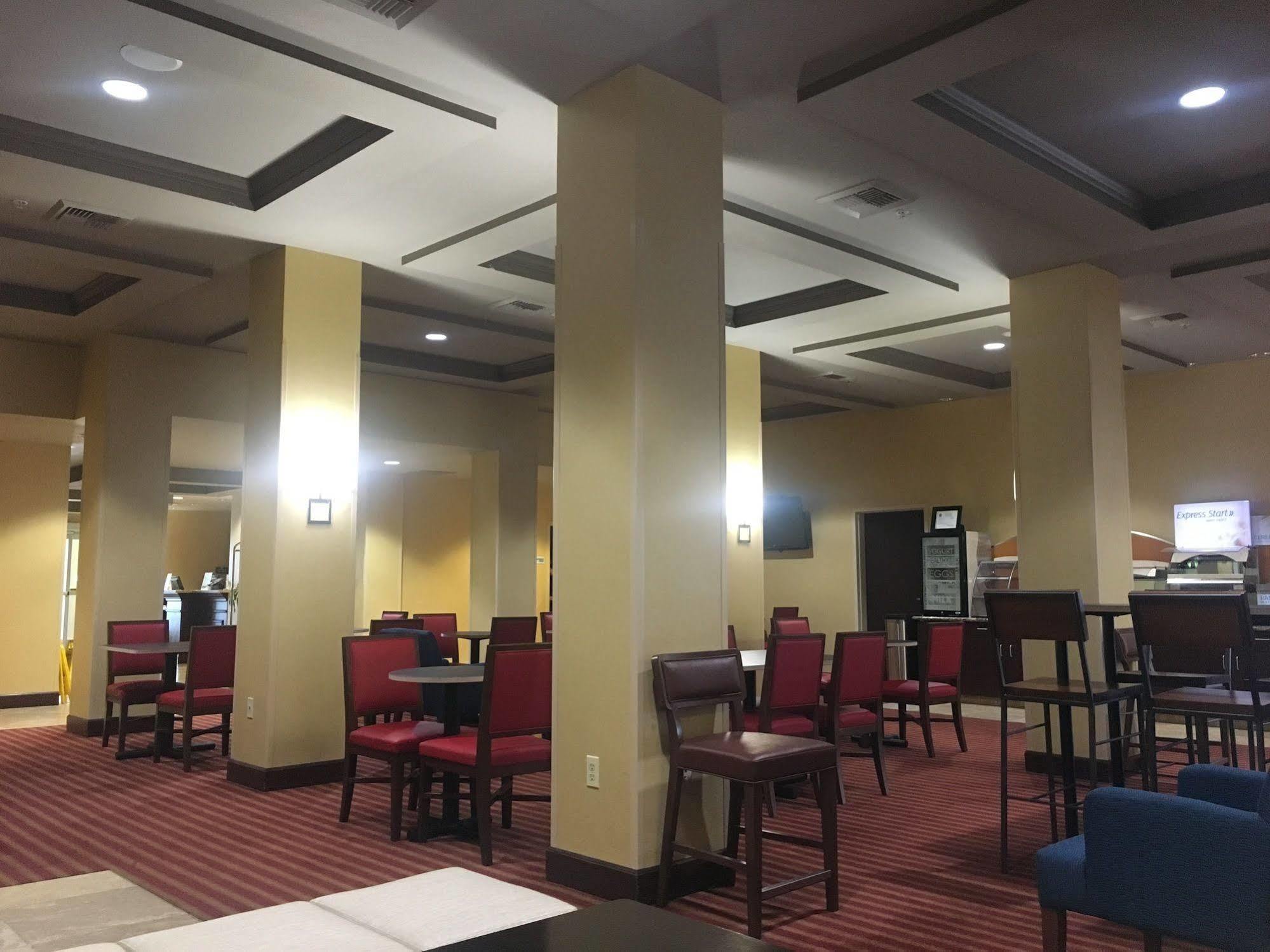Holiday Inn Express Hotel & Suites Napa Valley-American Canyon By Ihg Εξωτερικό φωτογραφία